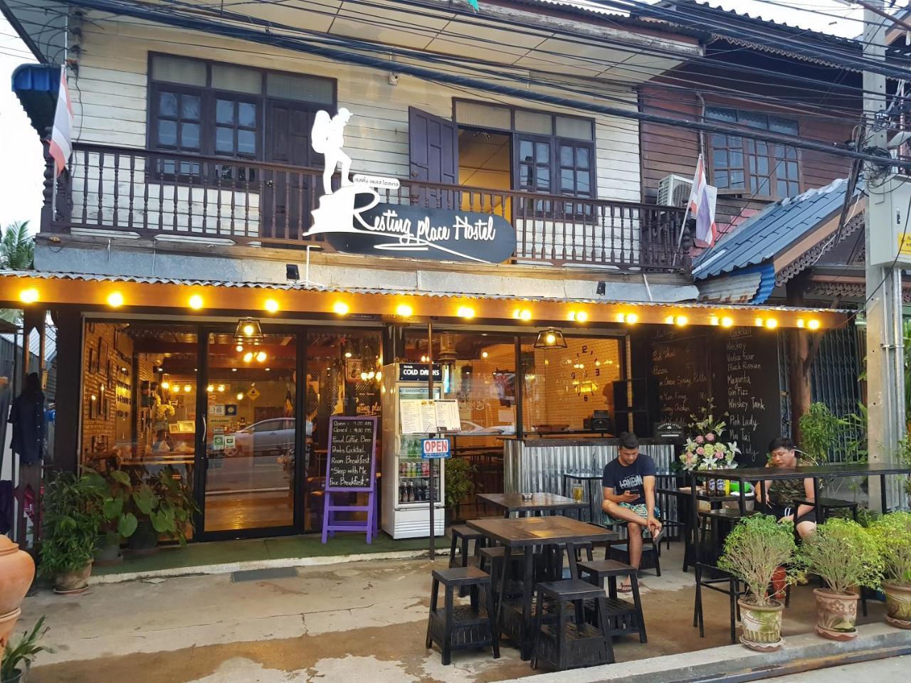 Resting Place Hostel Mueang Kao Eksteriør billede